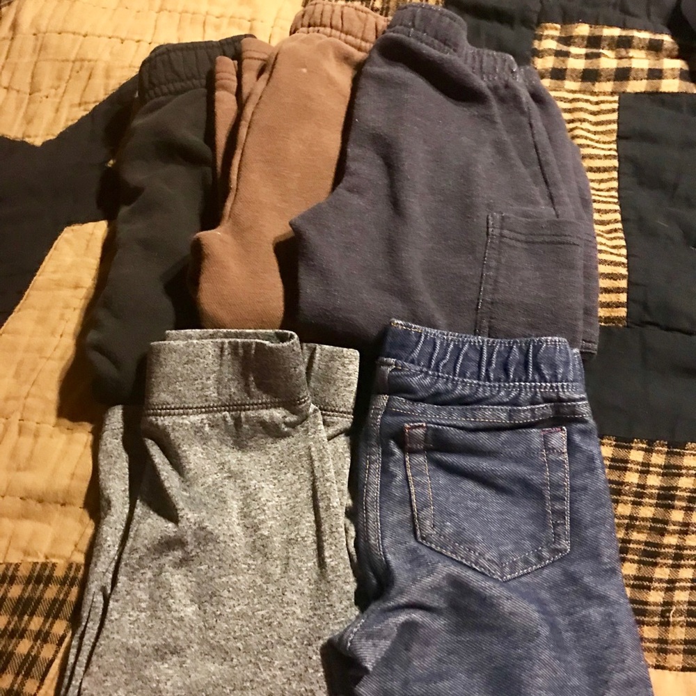 Size 3T play pants!